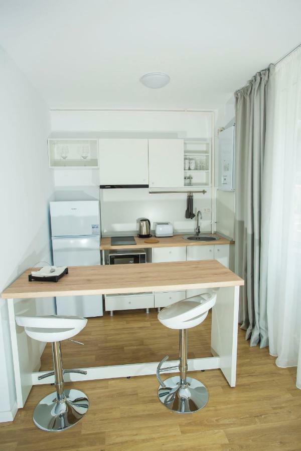 Residence Dp Pipera Bukares Bagian luar foto