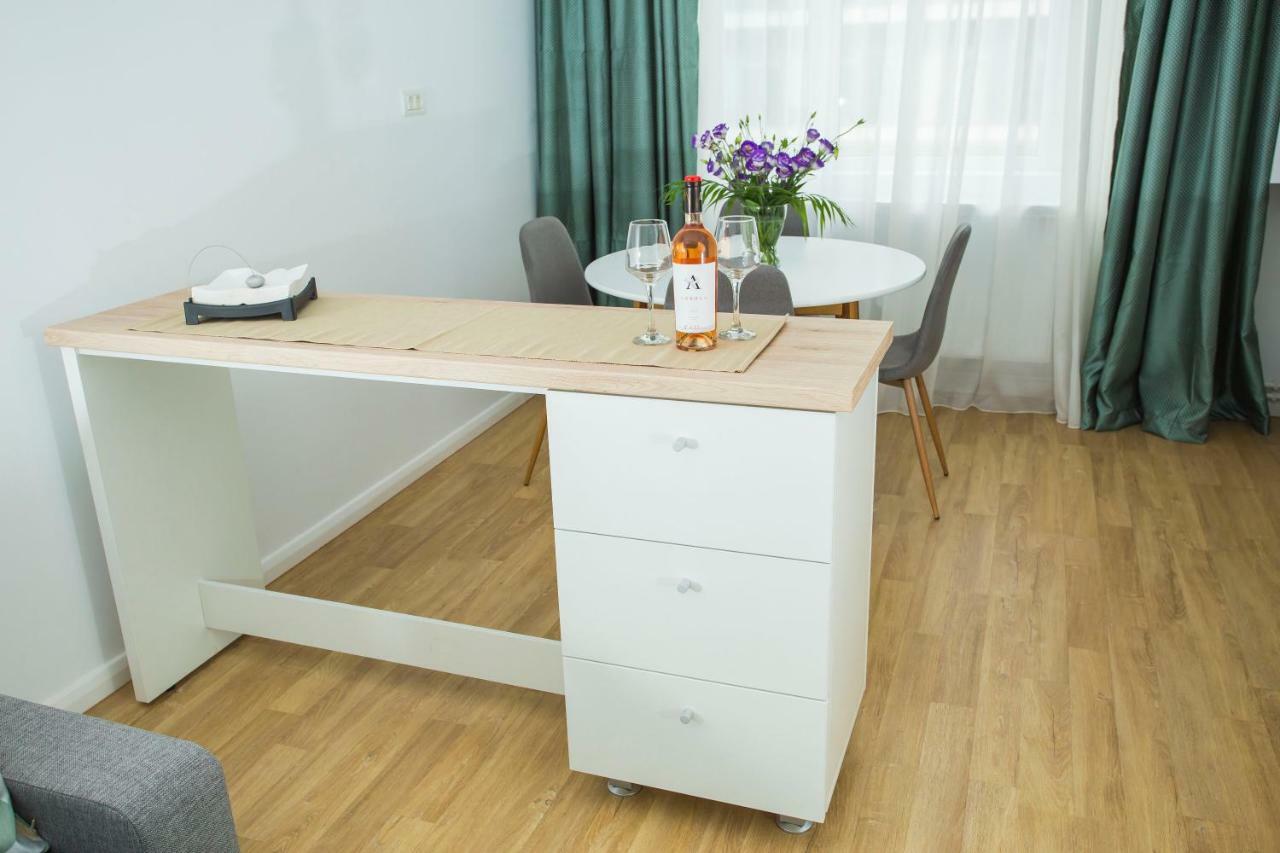 Residence Dp Pipera Bukares Bagian luar foto