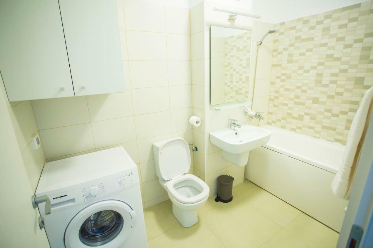 Residence Dp Pipera Bukares Bagian luar foto